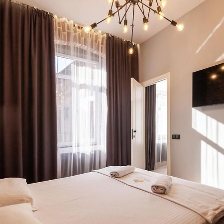 Ferienwohnung Leogrand Jacuzzi On Krakivska 26 Lemberg Exterior foto